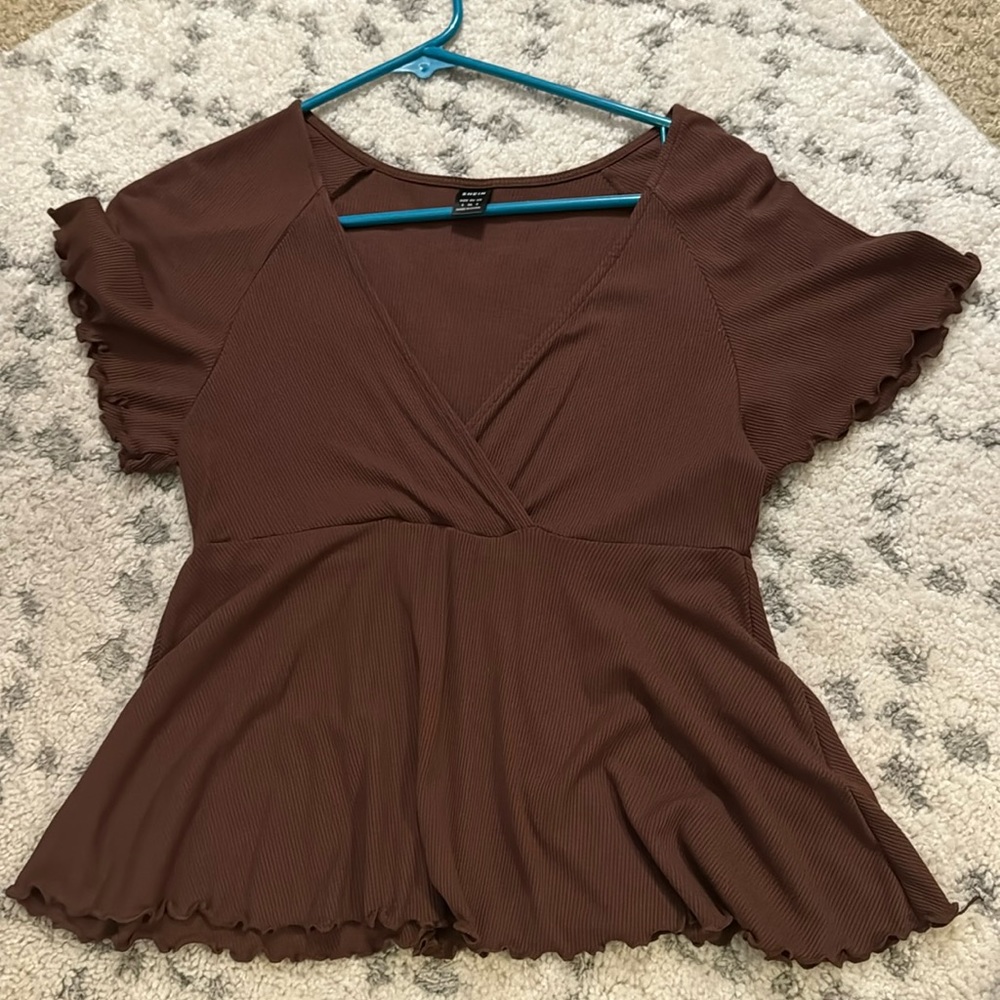 Ruffle Top